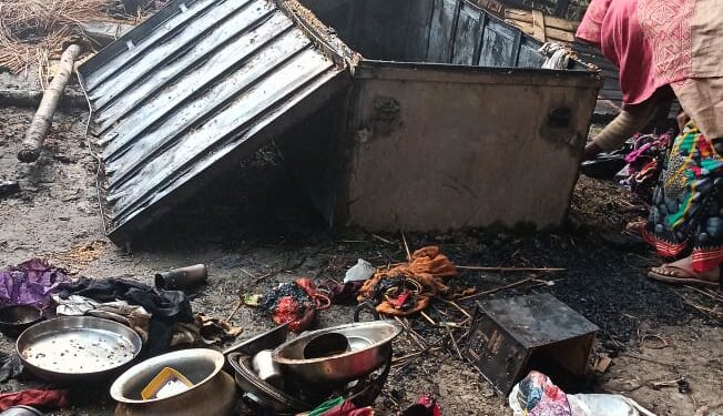बेलसरा में आगलगी की घटना में दो घर जलकर खाख,लाखों का नुकसान।