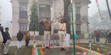 कुआडी़ ओपी परिसर में धूमधाम से मनाया गया गणतंत्र दिवस ओपी अध्यक्ष ने झंडे को दी सलामी।