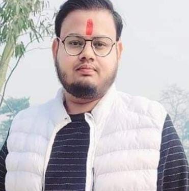 नई सरकार बनने पर बीजेपी कार्यकर्ताओं में हर्ष का माहौल।