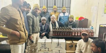 ब्लॉक चौक से 72 लीटर शराब के साथ उत्पाद विभाग की टीम ने दो शराब तस्कर को किया गिरफ्तार, साथ ही स्कॉर्पियो जप्त