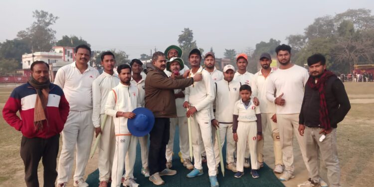 राजहंस क्लब रोलवाग 200 रनों से विजयी