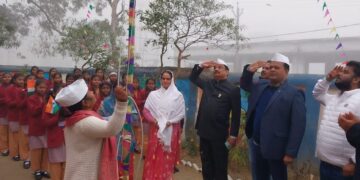 प्रखंड मुख्यालय में धूमधाम से मनाया गया 75 वां गणतंत्र दिवस