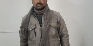 नाबालिक युवती के साथ जबरन गलत काम करने वाला फरार आरोपी धराया।