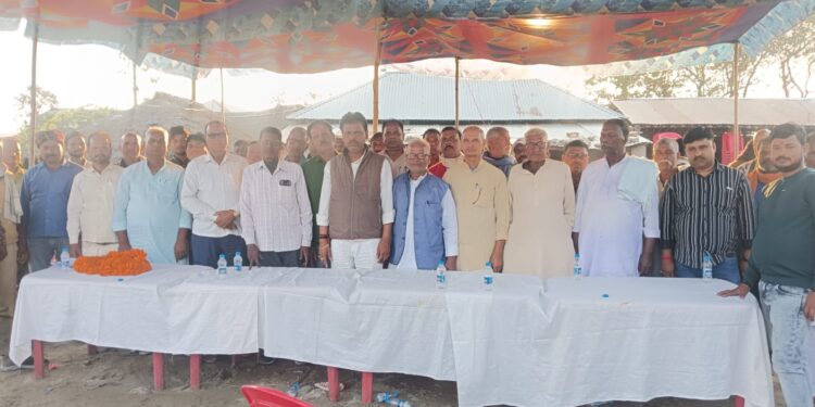 किसानों के समस्या को लेकर किसान संगठन ने किया बैठक.