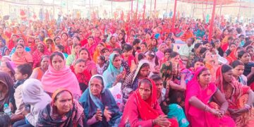 रानीगंज में शिव गुरु महोत्सव में उमड़े शिष्यों की भीड़।