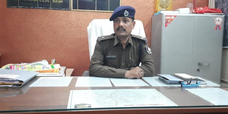 निः स्वार्थ भाव से सेवा करना एवं अपराधियों पर नकेल कसना ही हमारा उद्देश्य है; थानाध्यक्ष