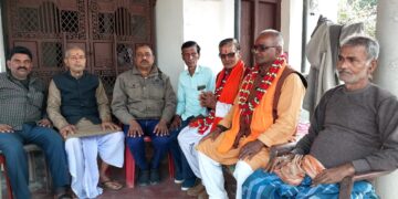 आसन्न चुनाव को लेकर वरिष्ट कार्यकर्ता को दिया गया पदभार,लोगों में हर्ष