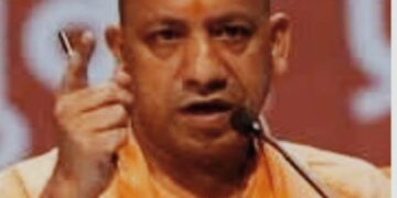 जौनपुर -उतर प्रदेश सरकार और रोडवेज बस के अधिकारियों में संवाद ठप होने से गौराबादशाहपुर शहर के बस यात्रियों को हो भारी कठिनाई