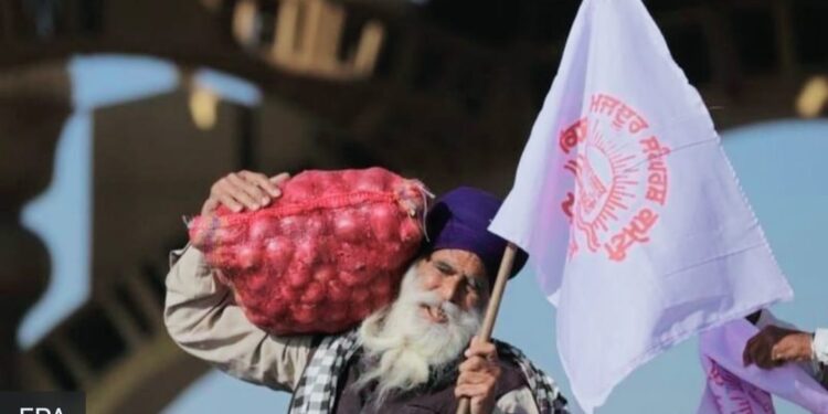 किसान – वायदा पूरा करो:मांगों को मानने के लिए दबाव बनाने की तैयारी में-13 फरवरी का ‘दिल्ली चलो’ का दिया नारा : मीडिया रिव्यू