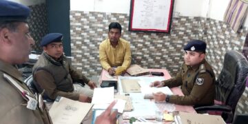 एसडीपीओ ने किया थाना के लंबित कांडों का समीक्षा किया