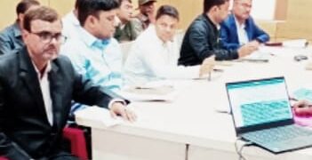 किशनगंज -मुख्यमंत्री शहरी नली – गली पक्कीकरण योजना के अंतर्गत नगर परिषद क्षेत्र के अंतर्गत मुख्य सड़कों पर पड़े गढ्ढा मरम्मति कार्य पूर्ण