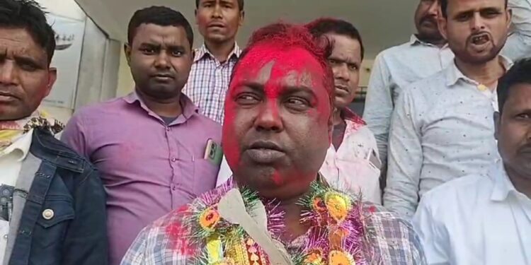 पलासी प्रखंड क्षेत्र के अंतर्गत नकटाखुर्द पंचायत का उप मुखिया का चुनाव सम्पन्न हुआ