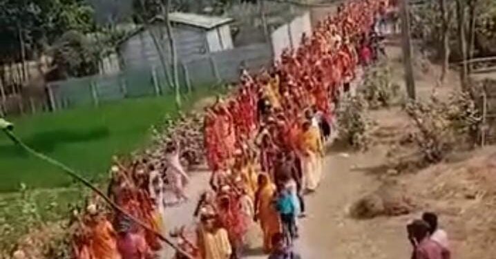 कलश यात्रा के साथ ही महाविष्णु यज्ञ का हुआ शुभारंभ ,वैदिक मंत्रोच्चारण से भक्तिमय हुआ पूरा क्षेत्र