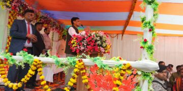 बरौनी-गोंदिया एक्सप्रेस का हुआ ठहराव