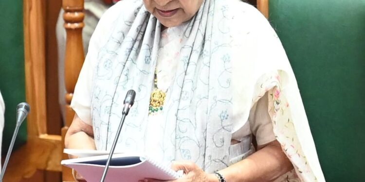 लखनऊ-बजट सत्र का शुभारंभ: राज्यपाल आनंदी बेन पटेल ने दोनों सदनों को संबोधित किया- राम मन्दिर की स्थापना सांस्कृतिक गौरव की पुनर्प्रतिष्ठा है