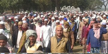 जनाजे की नमाज़ में उमडा जनसैलाब