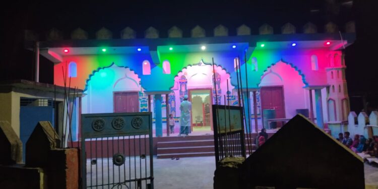 शब-ए-बारात की रात बहुत ही अफजल होती है, इस रात को अल्लाह सबकी किस्मत, रोजी, उम्र लिखता है:- मौलाना ईशा नौमानी