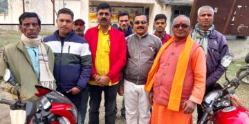 लालकृष्ण आडवाणी को भारत रत्न देने की घोषणा पर जश्न का माहौल