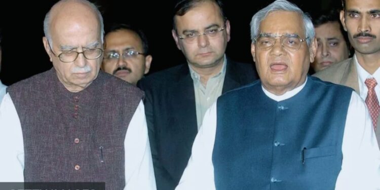 भारत रत्न के लिए लालकृष्ण आडवाणी का चुनाव संघर्ष को सम्मानित करना है: पूर्व विधायक अवध बिहारी सिंह