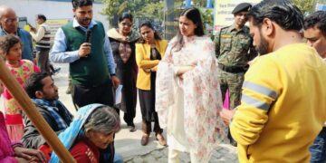 भारत सरकार की एडिप योजना के तहत आज समाहरणालय परिसर अररिया में जिला पदाधिकारी श्रीमती इनायत खान द्वारा कुल 102