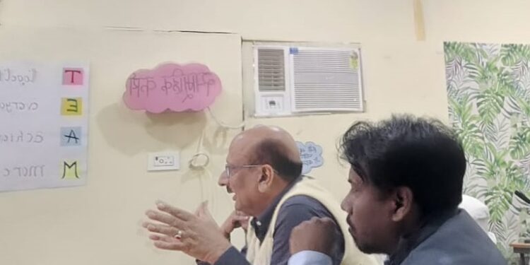 राशनकार्ड धारकों को पांच लाख रुपये का स्वास्थ्य बीमा योजना का मिलेगा लाभ