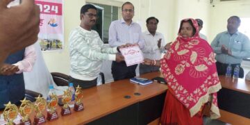 किशनगंज:अंतर्राष्ट्रीय महिला दिवस के अवसर पर नगर परिषद में सम्मान समारोह का किया गया आयोजन