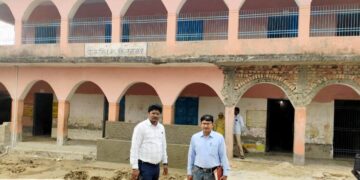 चुनाव की तैयारी को लेकर मतदान केंद्रों की मरम्मत, साफ- सफाई, और रंग रोगन का निर्देश।