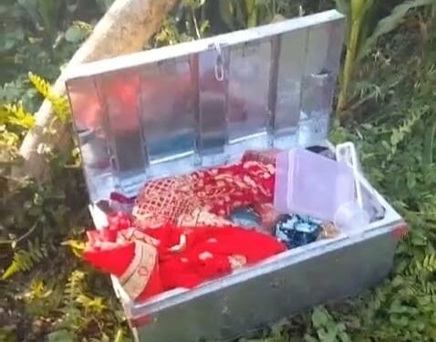 अज्ञात चोरों ने घर में चोरी कर लाखों के सामान उड़ाए