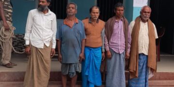 बौसी पुलिस ने पांच वारंटी को किया गिरफ्तार .