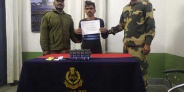 152 वीं बटालियन बीएसएफ ने अंतर्राष्ट्रीय सीमा पर एक बांग्लादेशी को तस्करी करते रंगेहाथ पकड़ने में मिली सफलता