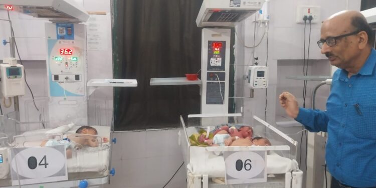 बदलते मौसम में बच्चों की सेहत का रखें विशेष ध्यान 