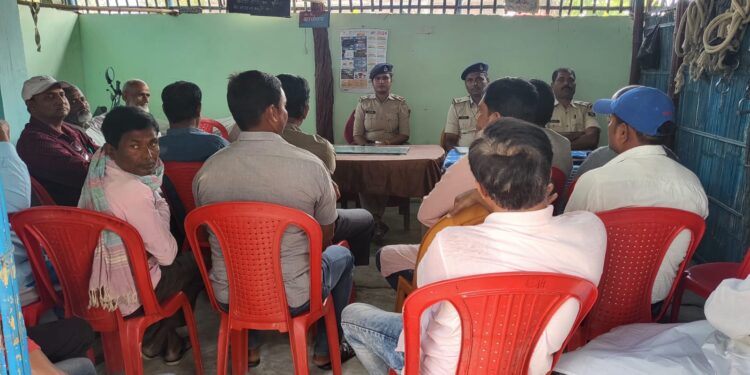 अररिया – शांतिपूर्ण माहौल में मनाएं होली, हुड़दंगियों पर विशेष नजर