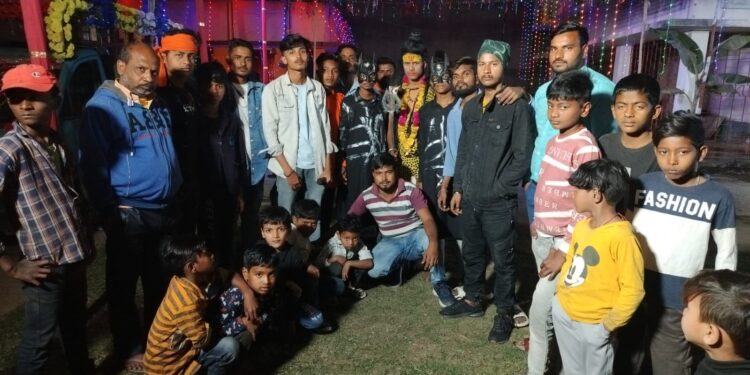 बाबा कालेश्वर नाथ धाम कुआडी़ से गाजे बाजे के साथ निकली बारात।