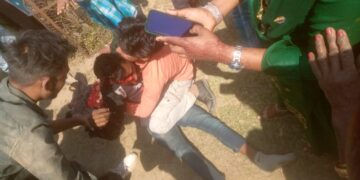 किशनगंज: झाड़बाड़ी कब्रिस्तान के पास बाइक सवार दो युवक को ट्रैक्टर ने मारा ठोकर, एक युवक की मौत एक घायल