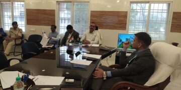 किशनगंज -अखबार सोशल मीडिया यूट्यूब ग्रुप पर चल रहे न्यूज फेंक न्यूज भ्रामक न्यूज पर पैनी नजर रख रहा भारत निर्वाचन आयोग