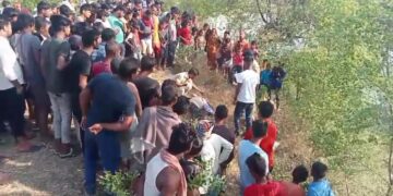 नालंदा – ईंट पत्थर से कूचकर युवक की हत्या , प्रेम प्रसंग में हत्या की आशंका