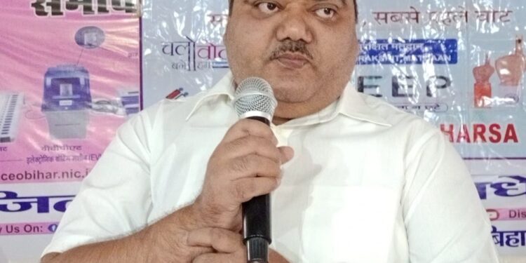 मधेपुरा- डॉ. सुधांशु ने लंबे समय तक विश्वविद्यालय प्रशासन में निभाई कई महत्वपूर्ण भूमिकाएं।