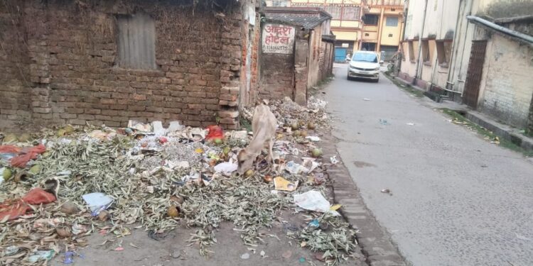 किशनगंज, बिहार-नगर में तीन-चार लाख रुपये में हो जाता है 30लाख रुपये का खेल