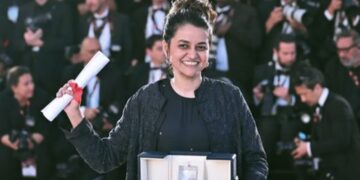 कान फ़िल्म समारोह में ज्यूरी अवॉर्ड-इस फ़िल्म ने 38 वर्षीय निर्देशिका पायल कपाड़िया को भी सुर्ख़ियों में ला दिया