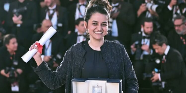कान फ़िल्म समारोह में ज्यूरी अवॉर्ड-इस फ़िल्म ने 38 वर्षीय निर्देशिका पायल कपाड़िया को भी सुर्ख़ियों में ला दिया