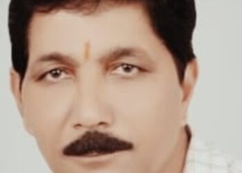 सुल्तानपुर- शिक्षा के क्षेत्र में पद्मश्री सम्मान की पात्रता रखते हैं इसरावती देवी पीजी कॉलेज कम्मरपुर- हरीपुर के प्रबंधक बीरेंद्र मिश्र: त्वरित टिप्पणी