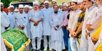 किशनगंज-बिहार:दल्लेगांव पंचायत के पूर्व मुखिया-पूर्व सांसद प्रतिनिधि – विधायक बहादुरगंज के ससुर -सोशल एक्टिविस्ट सईदुर रहमान नहीं रहे,पटना के एक निजी अस्पताल में ली अंतिम सांस