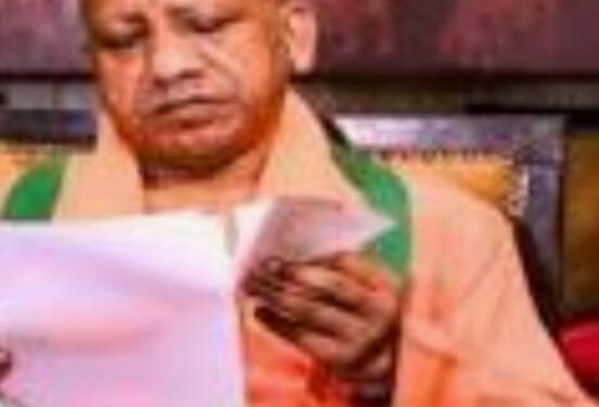 सन् 1971-मुख्यमंत्री कमलापति त्रिपाठी के कार्यकाल में शुरू हूई पाकरपुर की चकबंदी- पैतृक संपत्ति के लिए मुकदमा लड़ रहे हैं गरीब किसान