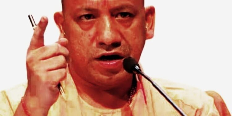 लखनऊ-मथुरा हादसे पर सीएम योगी का एक्शन- मथुरा में पानी की टंकी गिरने पर मुकदमा दर्ज