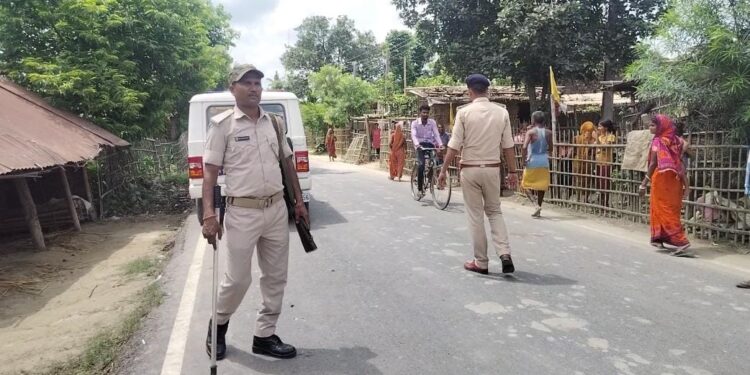 मध्य निषेध की गाड़ी से छलांग लगाना परा महंगा एक व्यक्ति की गई जान।