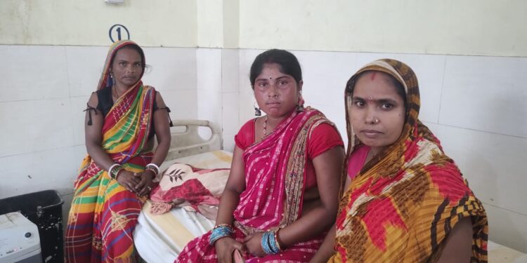 पलासी प्रखंड क्षेत्र के भीखा पंचायत में खोजबीन के दौरान टोला के पास ही बुढ़िया पोखर से मासुम बच्ची की लाश बरामद की गई है