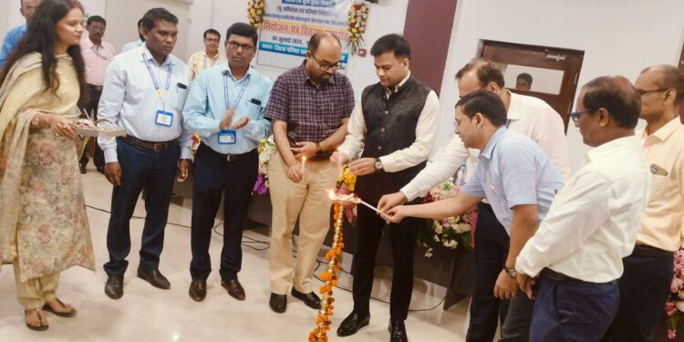 बिहार किशनगंज-विशेष सर्वेक्षण अमीन-विशेष सर्वेक्षण लिपिक -विशेष सर्वेक्षण कानूनगो को मिला नियुक्ति पत्र