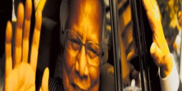 किशनगंज -बिहार:स्वास्थ्य योजनाओं के सफल क्रियान्वयन में सक्रिय भागीदारी निभाएं अधिकारी व कर्मी : जिला पदाधिकारी