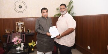 पूर्णिया/दिल्ली – पूर्णिया एक्सप्रेस वे निर्माण में रूट निर्धारित करने समेत अन्य विकास योजनाओं के क्रियान्वयन हेतु आग्रह पत्र