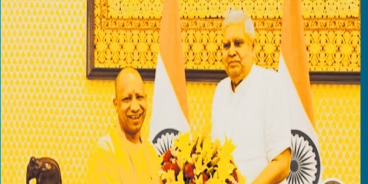 उत्तर प्रदेश : मुख्यमंत्री योगी आदित्यनाथ ने उपराष्ट्रपति से दिल्ली में की मुलकात-एक्स पर वायरल